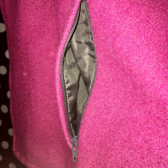 GAP WINTER JACKET // Small // Raspberry // Pink - Picture 4 of 6